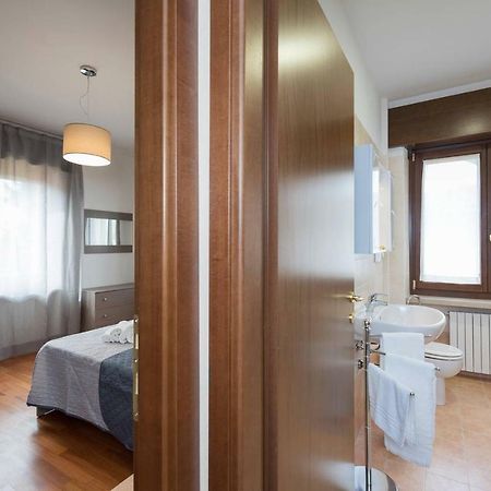 Ortaglia A3 Apartment Torri Del Benaco Exterior photo
